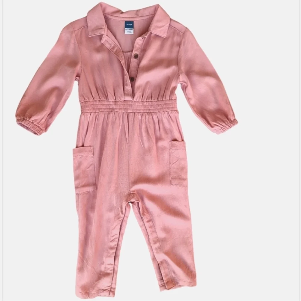 Old Navy Long-Sleeve Utility Pocket Jumpsuit for Baby 12-18 months